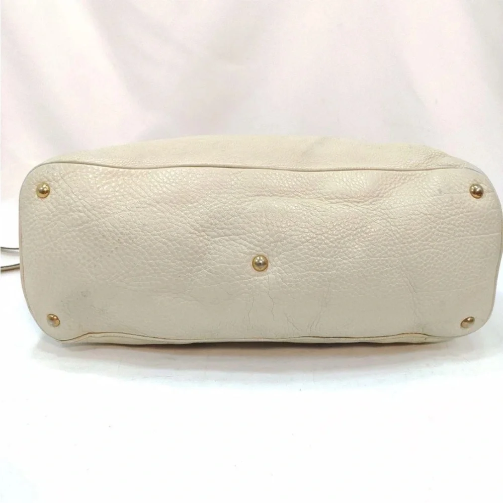 Gucci Cream Leather Shoulder Bag - Picture 6 of 11